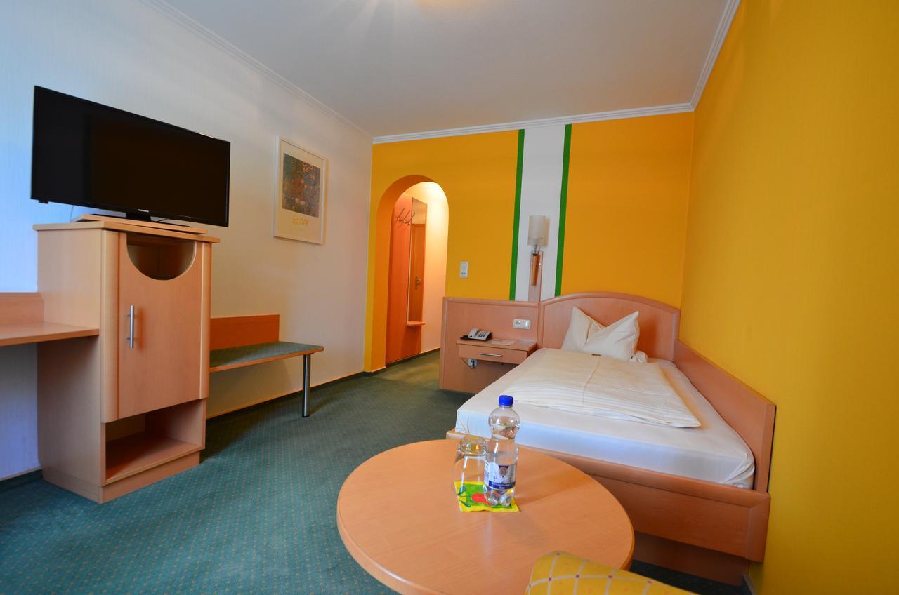 Hotel Bachmeier Eggenfelden Kültér fotó